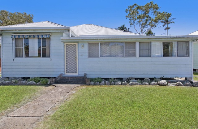 Smiles on Alfred Street