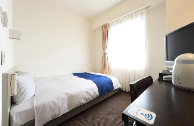 Smoking Semidouble room Without meals / Uwajima Ehime