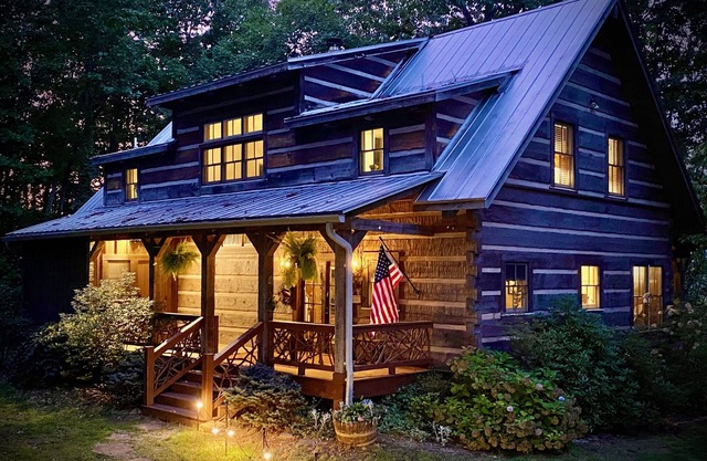 Smoky Mtn Cabin w/Stunning views! Private ensuite bath for every room!