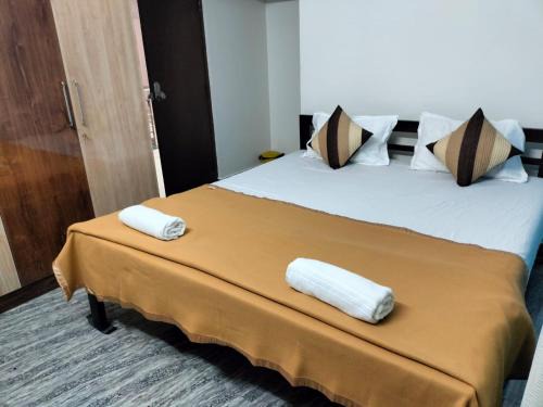 "SMS" HOME STAy