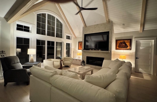 Smugglers Beach Sea House Private Newly Built Executive Ocean Front Retreat