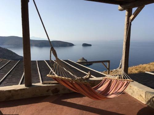 Snake house 180 sea view - Serifians Residences