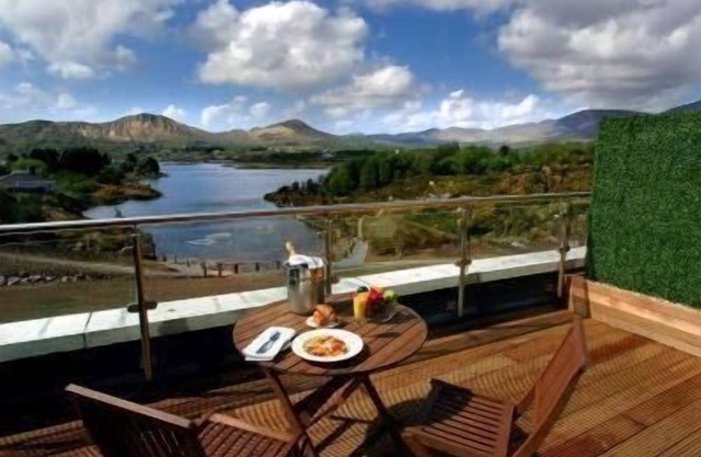 Sneem Hotel