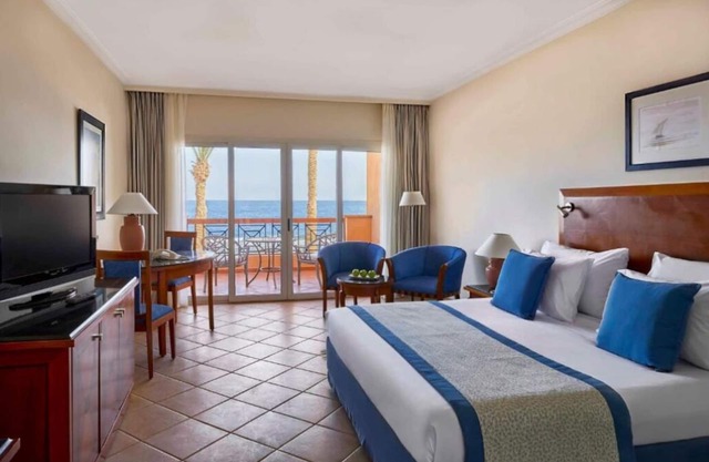 Snorkel by Day, Spa by Night | All-Inclusive Getaway, 3 Ocean-view Rooms