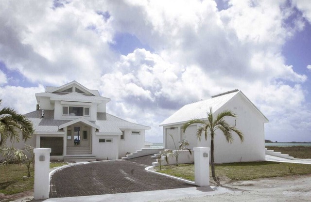Snow Bay Villa, San Salvador