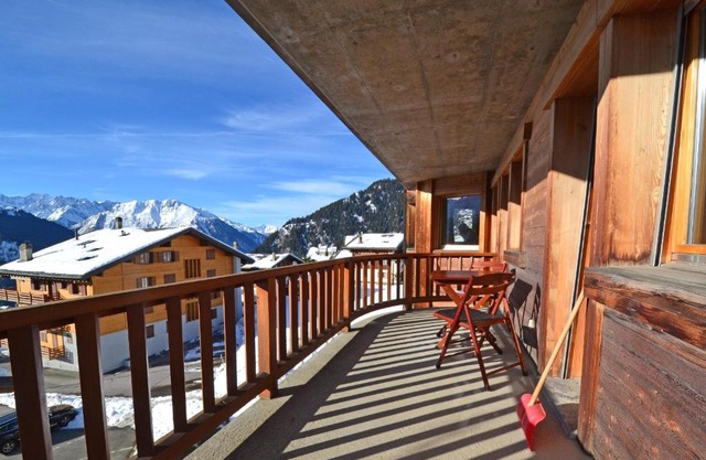 Snowbird 214