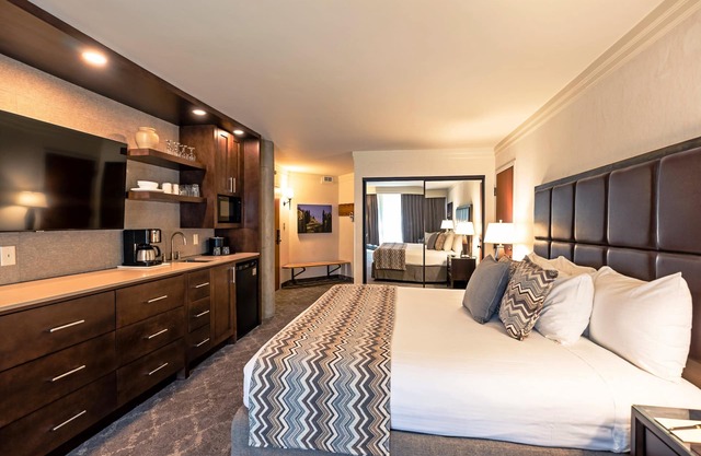 Snowbird Cliff Lodge, Ski-In / Out para 10 personas; 8-15 de febrero