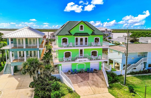 Snowbird-Friendly, Ocean View Home with Fast WiFi, Central AC, & Washer/Dryer