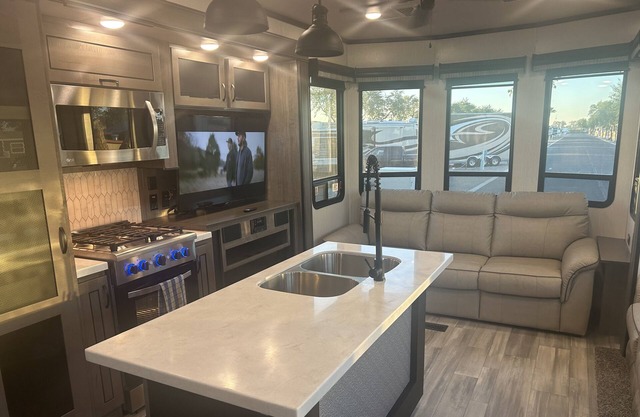 SNOWBIRD Getaway-RV resort