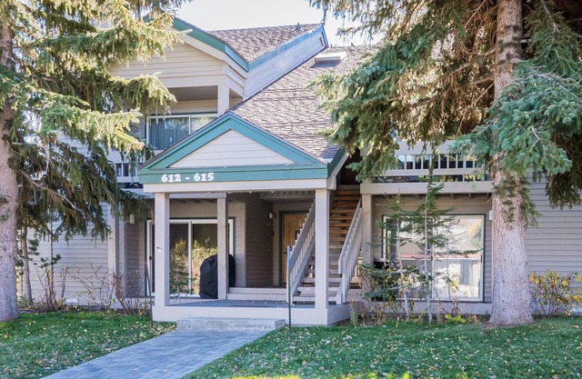 Snowcreek 613 Phase IV