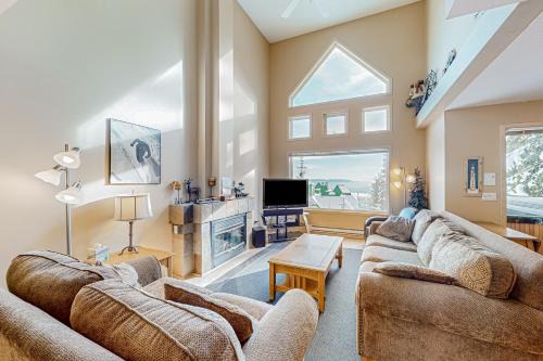 SnowCrest Village, Unit 5