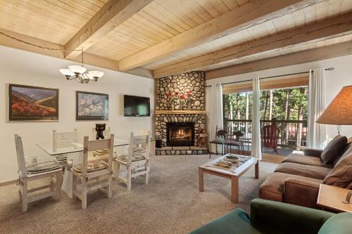 Snowdrop 12 by Great Western Lodging