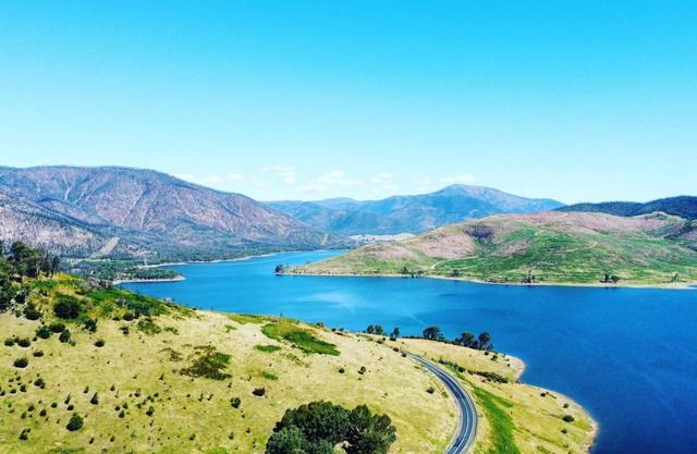 Foxtel - Mascotas - Mt Selwyn - Nieve - Yarrongobilly - Paseo - Peces - Barcos - Naturaleza