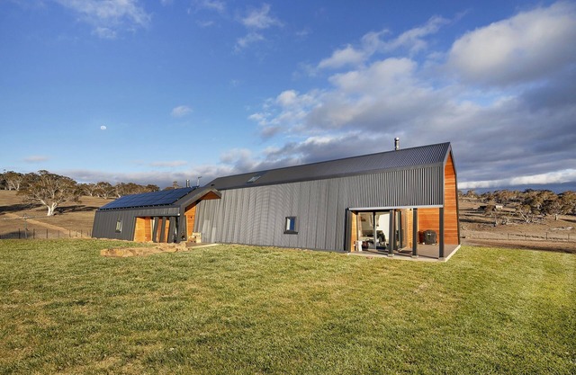 Snowy Mountains 5 bedroom Avonside Chalet