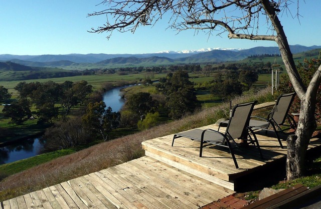 Snowy Mountain Holidays - Both Cottages