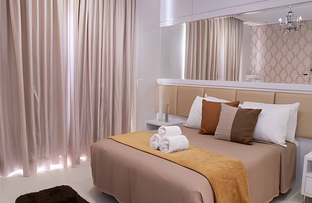 Sobrado 1 Suite 2 quartos AC 1km Shop JL