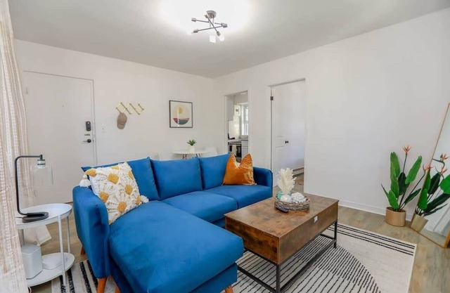 Sojourn | The Anchor Breeze | 1 BR