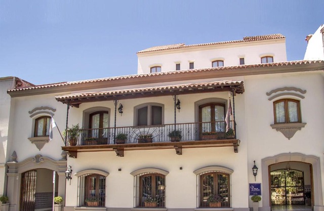 Solar De La Plaza