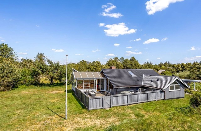 "Solvejk" - 800m from the sea by Interhome