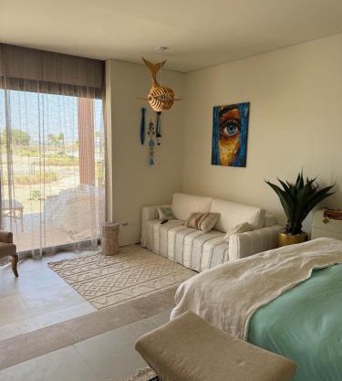 Soma Beach Front Cabana - Great Kite Surfing