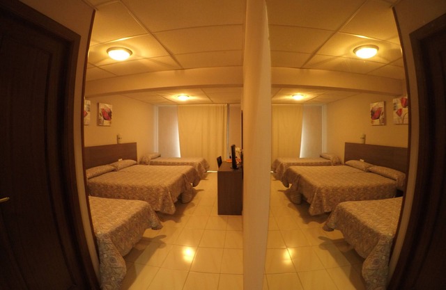 Somriu Hotel City M28