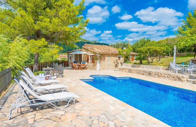 Son DurÍ - Villa Con Piscina Privada. Wifi Gratis