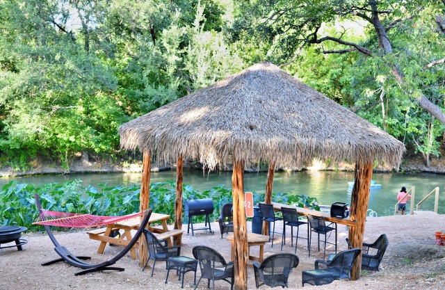 Son's Rio Cibolo - Glamping Cabin G