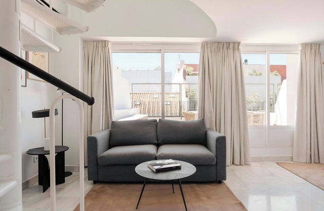 Sonder by Marriott Bonvoy Santa Ana Apartments Las Letras