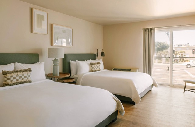 Sonder Solarena | Accessible Double Queen Room w/ Balcony