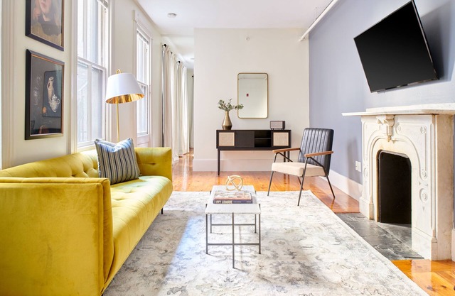 Sonder The Hancock | Superior One-Bedroom Apartment