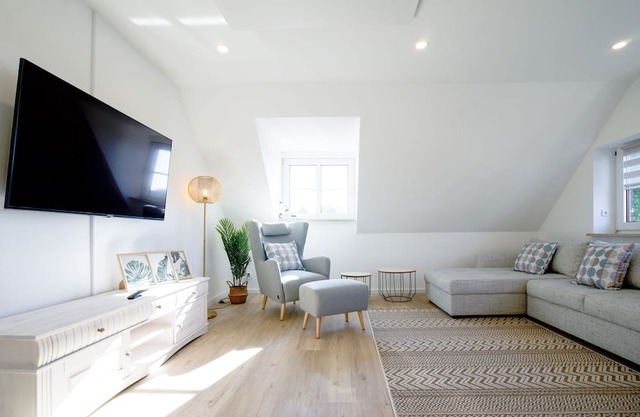 Sonnenglück - Bright & modern vacation apartment by the sea - NordstrandBlue