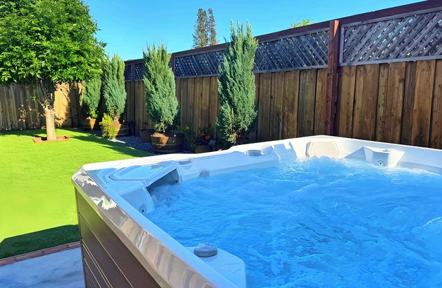Sonoma Wine County Oasis: King | BBQ | Fire Pit