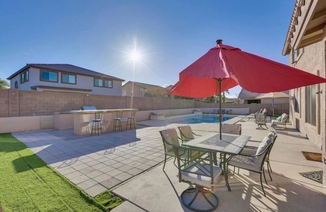 Sonoran paradise 6BR 3.5 ba w/pool