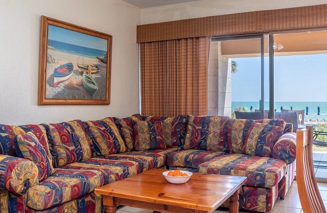 Sonoran Sun W-114 Todo lo que necesito es refugio solar 1 BR Oceanfront Condo