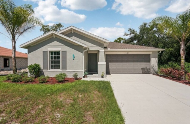 Soothing 3-bedroom 2 bath pet friendly house