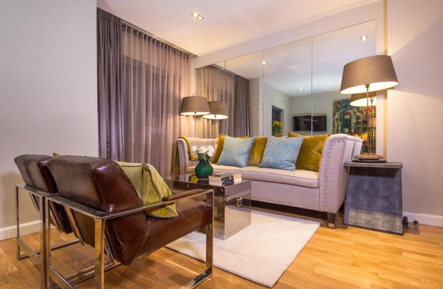 Sophia Gardens Apartment