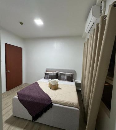 Sophie's Staycation 1 BR condo