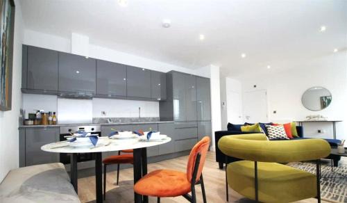 Sophisticated 2 Bedroom apartment in Solihull NEC