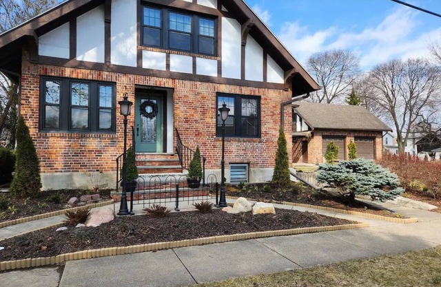 Sophisticated & Stylish Home in the Center of it All