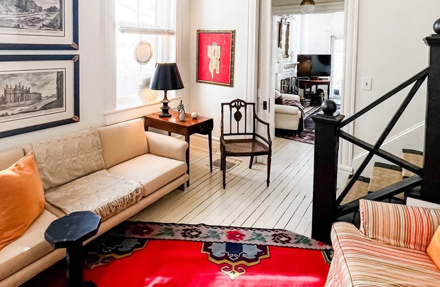 Sophisticatedly charming getaway in Historic Highlands