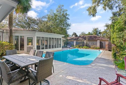 Soulful of Sunshine - 4314 Eleventh Street