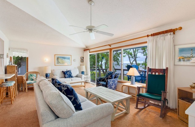PS-I Swan Sea * Sound front * 5 Min Walk to Beach