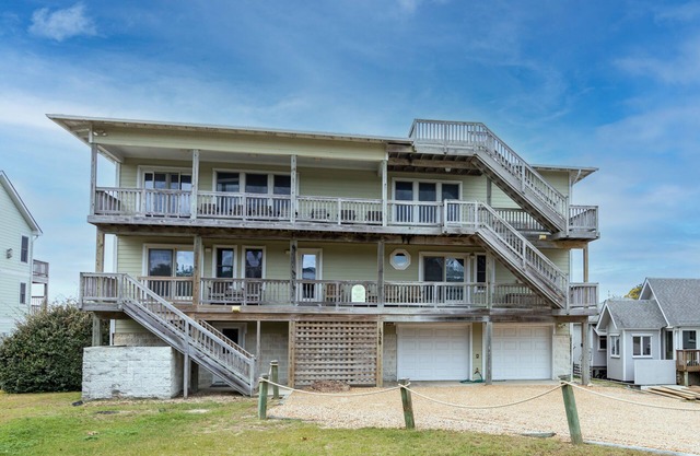 Soundfront home with lots of fun amenities including rec room and private hot tub