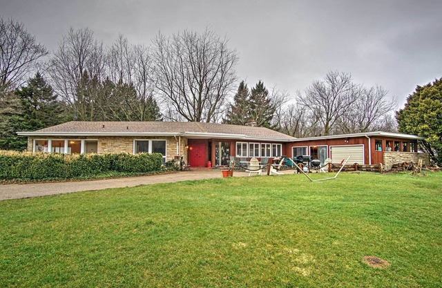 South Haven Home w / Grill & Fire Pit-Walk a la orilla!