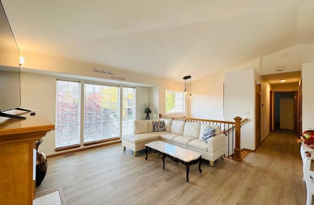 South Hill Retreat - 12 mins to Downtown