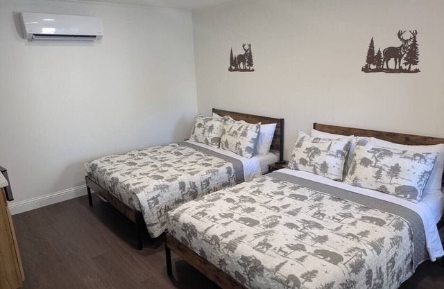 South of the Border VT Room 9