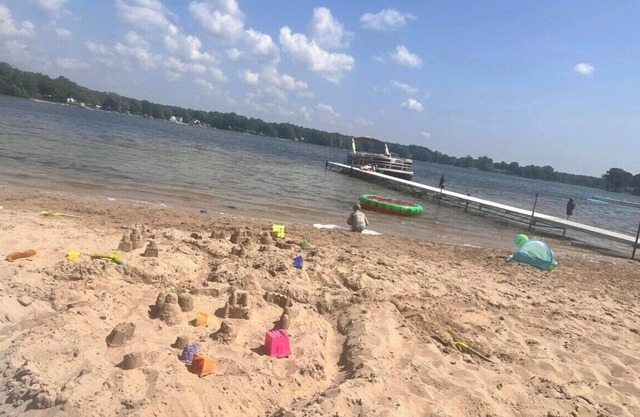 South Shore Resort Wren cabina en Twin Lake MI