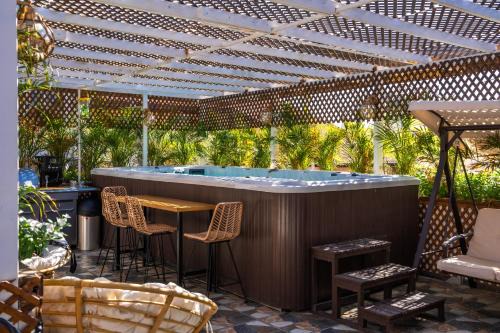 South Star Suites