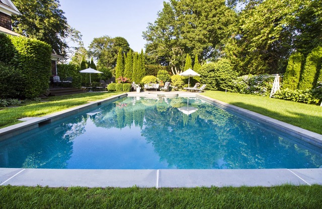Alquiler perfecto en junio o agosto, a 1 cuadra del pueblo, gran patio privado con piscina