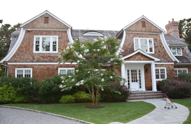 Nueva construcción Southampton 6 BR, 6. 5 baños, 5 obra maestra de chimenea.